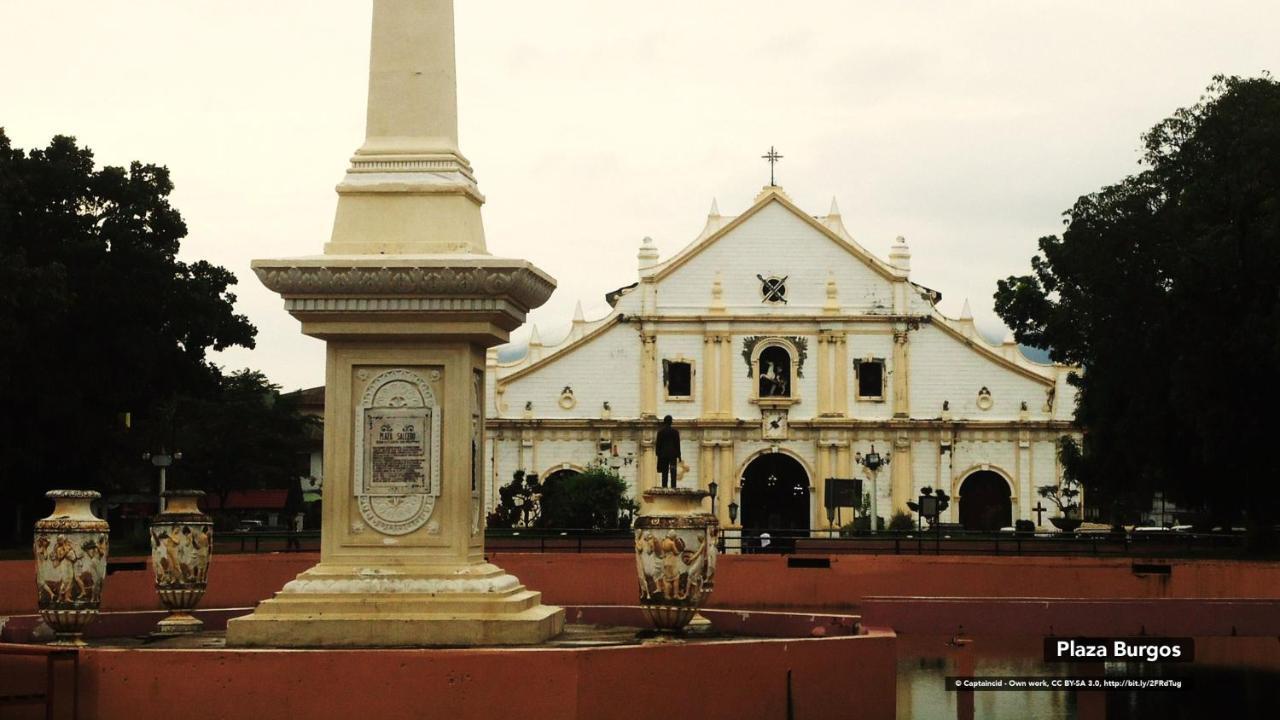 Villa Angela Heritage House Vigan Bagian luar foto